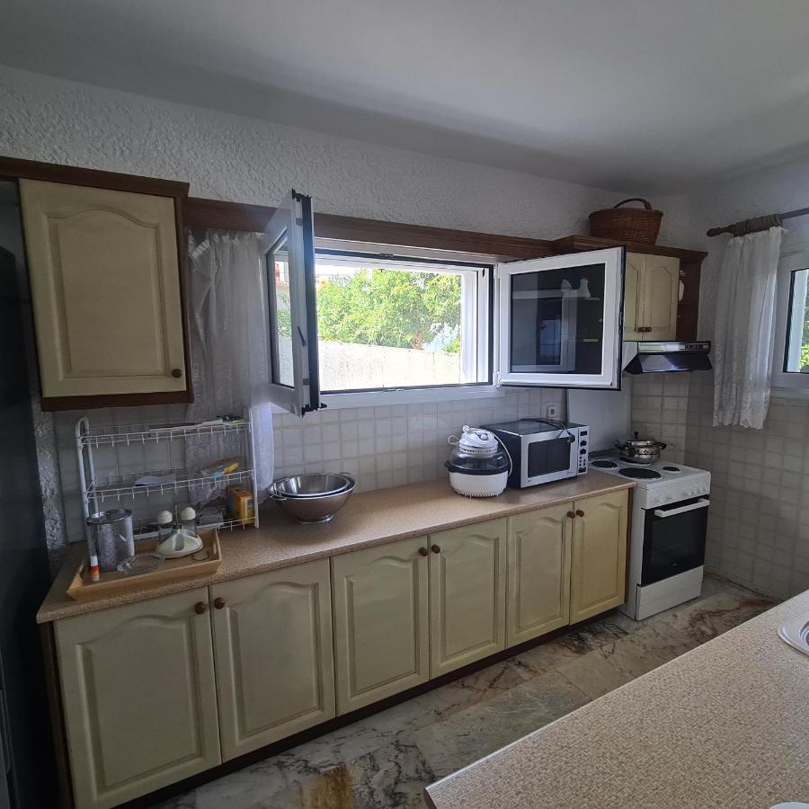 Marmara Villa Aigeira المظهر الخارجي الصورة